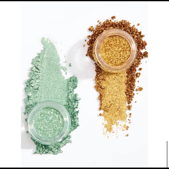 Kylie x The Grinch shimmer eye glaze duo - Picture 5 of 6